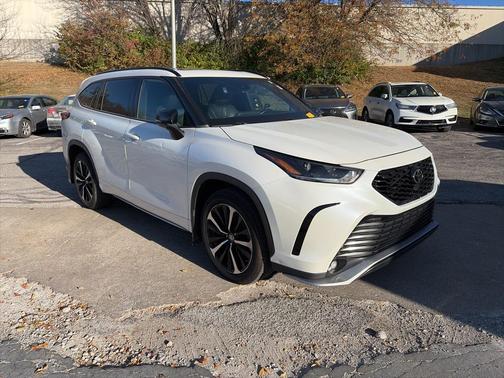 2021 Toyota Highlander XSE