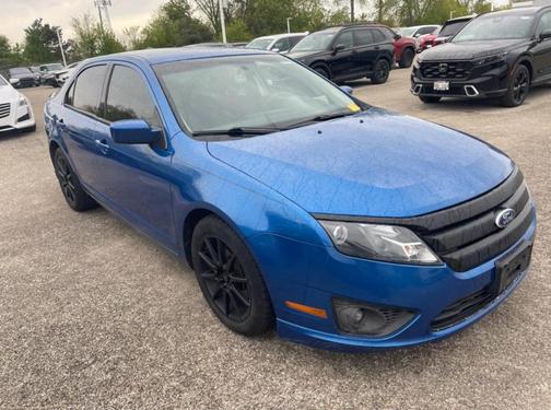 Blue 2011 Ford Fusion SE