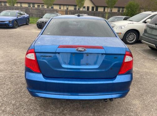 Blue 2011 Ford Fusion SE