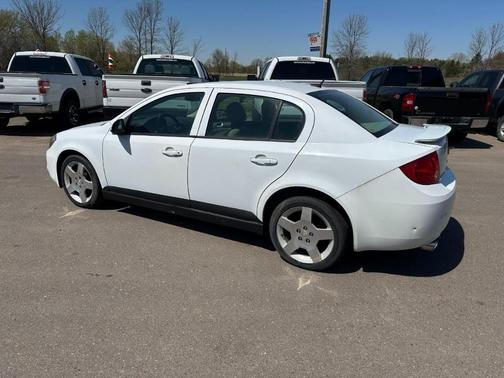 White 2010 Chevrolet Cobalt LT