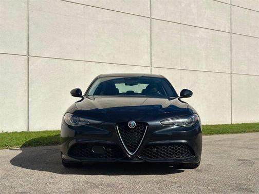 2017 Alfa Romeo Giulia Ti
