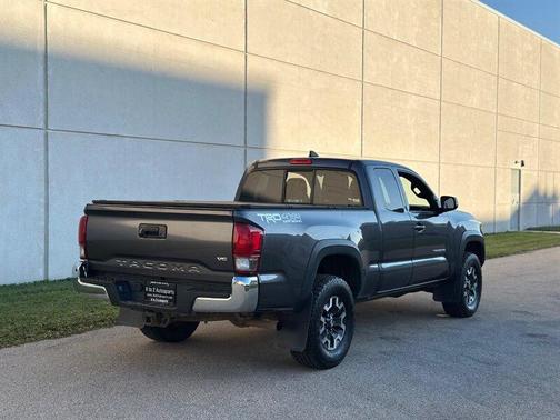 2016 Toyota Tacoma TRD Sport