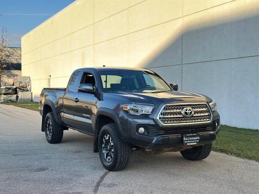 2016 Toyota Tacoma TRD Sport