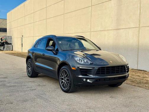 2018 Porsche Macan 