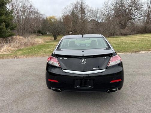 2012 Acura TL Technology