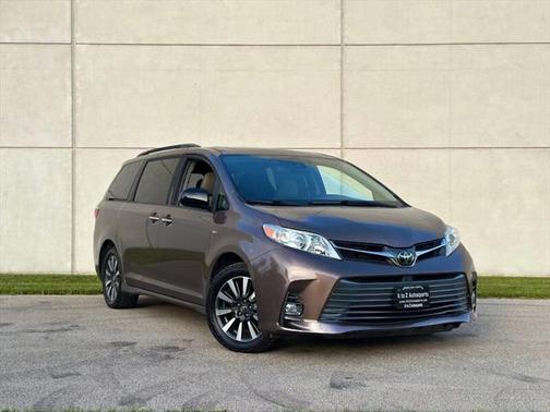 2018 Toyota Sienna XLE Premium