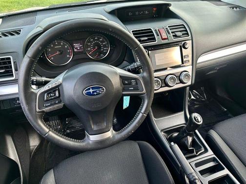 2016 Subaru Impreza 2.0i Sport Premium
