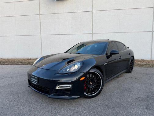 2013 Porsche Panamera GTS
