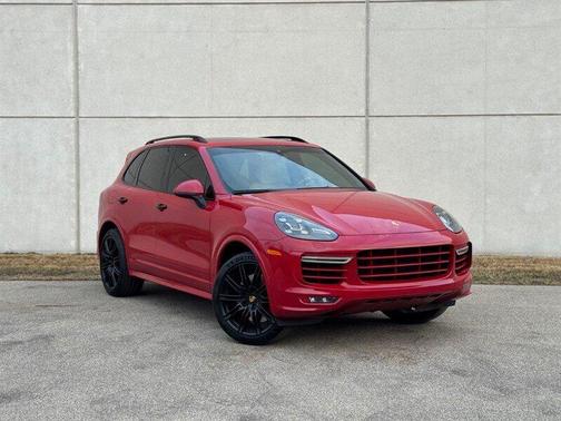2016 Porsche Cayenne Turbo