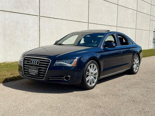 Night Blue Pearl Effect 2014 Audi A8 4.0T
