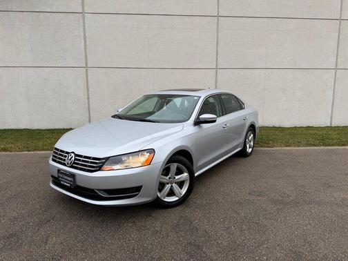2012 Volkswagen Passat Base