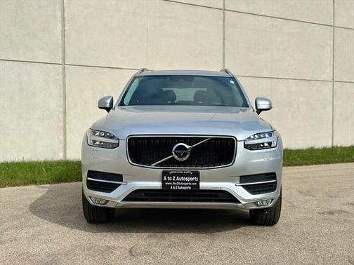 2019 Volvo XC90 T6 Momentum