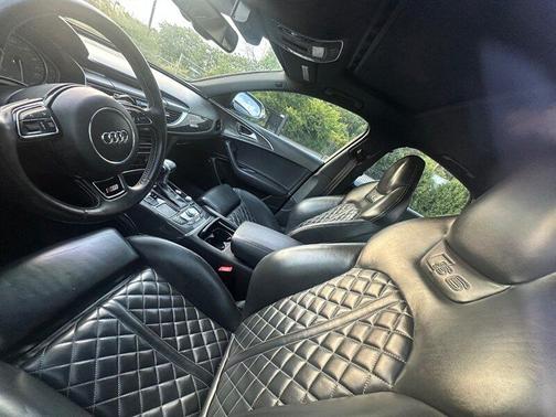 2013 Audi S6 4.0T Prestige