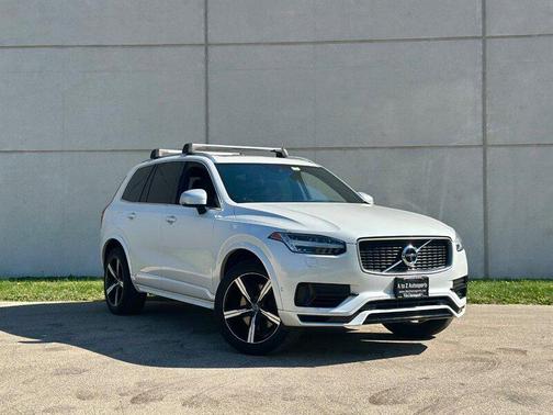 2016 Volvo XC90 Hybrid T8 R-Design
