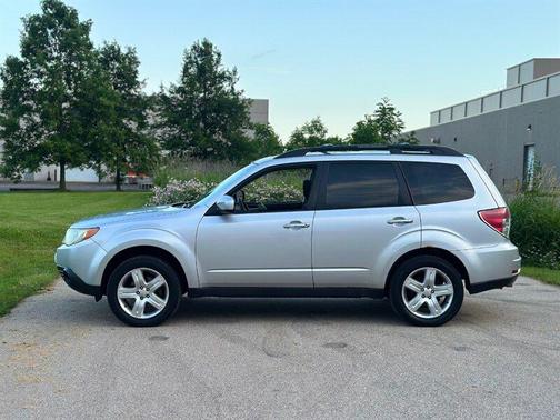 2010 Subaru Forester 2.5 X Premium