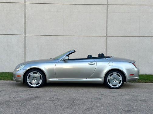 2004 Lexus SC 430 Base