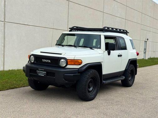 Iceberg 2011 Toyota FJ Cruiser Base