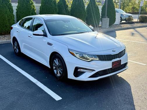 2020 Kia Optima LX