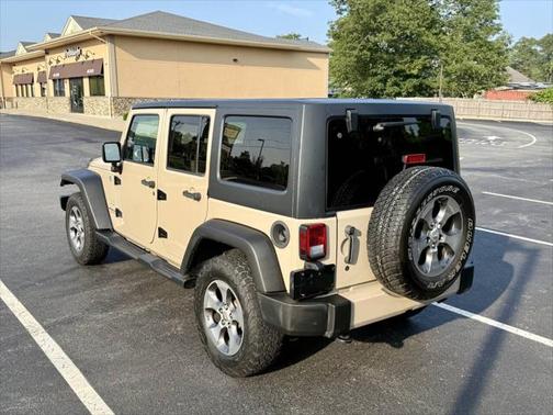 2016 Jeep Wrangler Unlimited Sahara