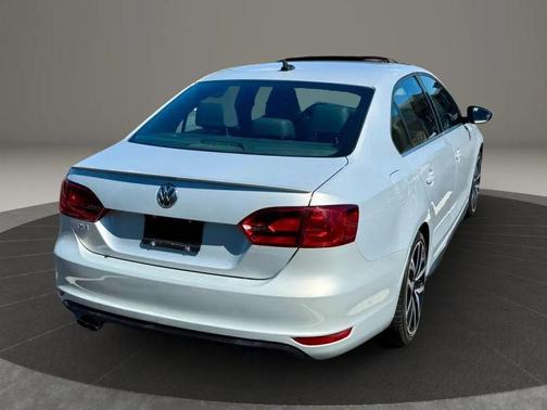 2012 Volkswagen Jetta GLI Autobahn
