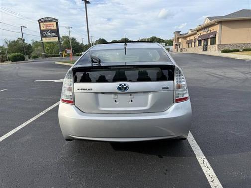 2011 Toyota Prius III
