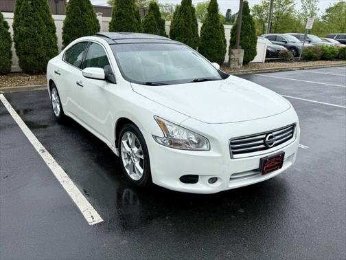 2014 Nissan Maxima SV