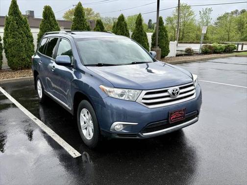 2013 Toyota Highlander SE