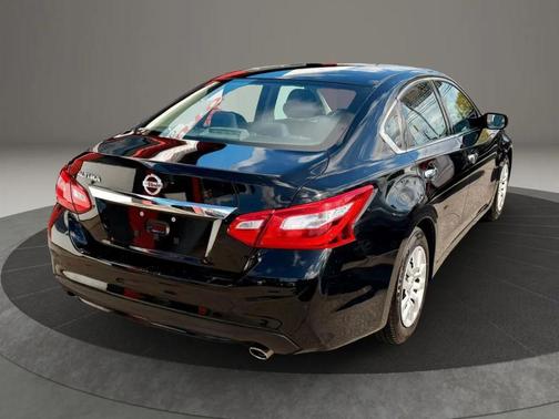 Super Black 2016 Nissan Altima 2.5 S