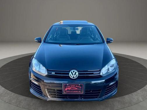 2013 Volkswagen Golf R 4-Door w/DCC & Navigation