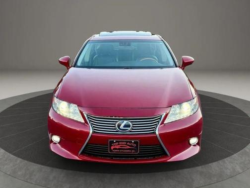 2015 Lexus ES 300h Base