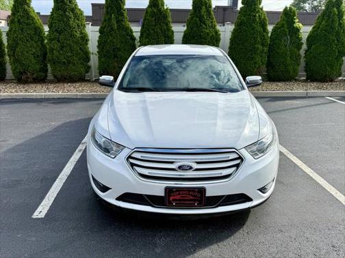 2013 Ford Taurus Limited
