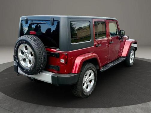 2013 Jeep Wrangler Unlimited Sahara