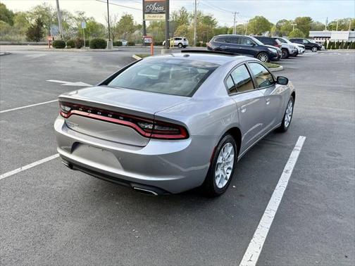 2016 Dodge Charger SE