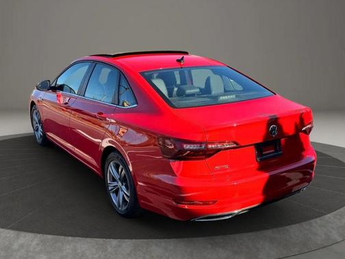 2020 Volkswagen Jetta 1.4T R-Line