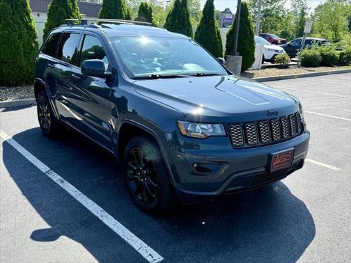 2017 Jeep Grand Cherokee Altitude