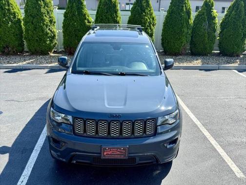 2017 Jeep Grand Cherokee Altitude