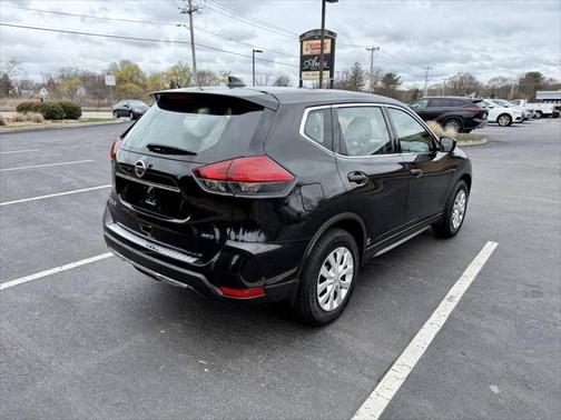 2017 Nissan Rogue S