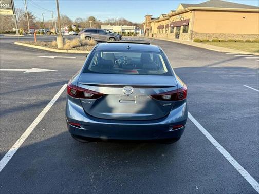 2015 Mazda Mazda3 i Touring