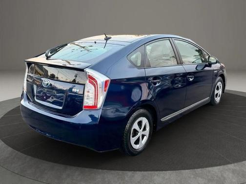 2012 Toyota Prius One