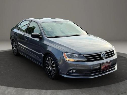 2016 Volkswagen Jetta 1.8T Sport