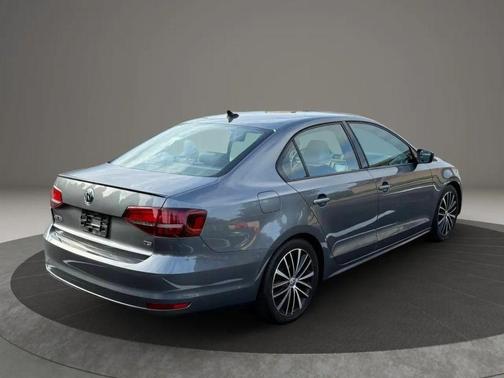 2016 Volkswagen Jetta 1.8T Sport