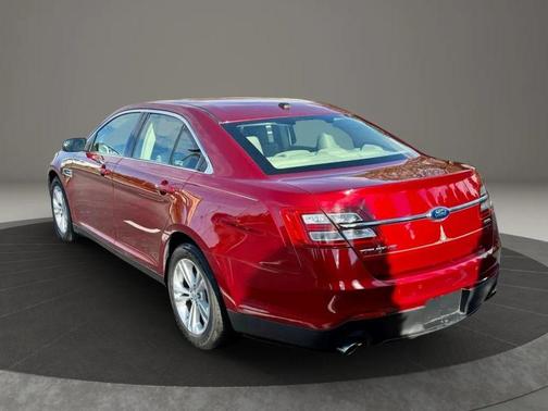 2013 Ford Taurus SEL