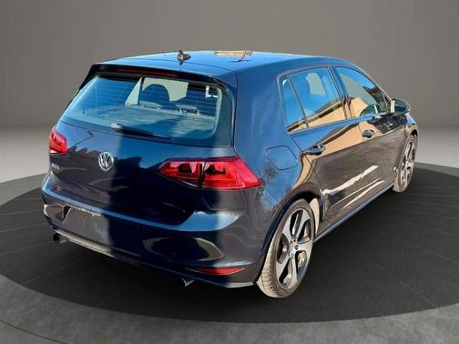 2017 Volkswagen Golf GTI 2.0T S 4-Door