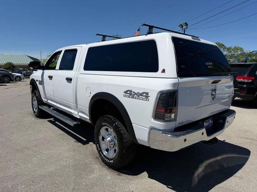 Bright White Clearcoat 2017 RAM 2500 Tradesman Crew Cab 4x4 6'4' Box