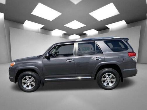 2013 Toyota 4Runner SR5