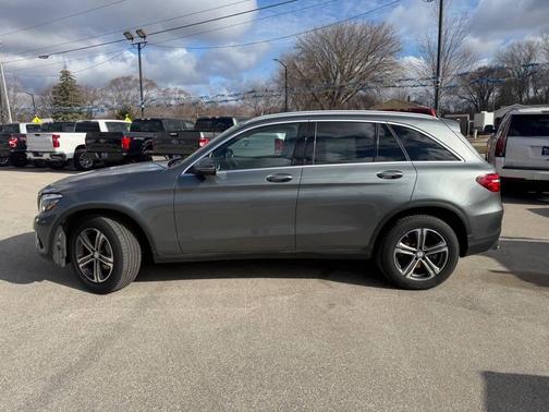 2017 Mercedes-Benz GLC 300 4MATIC