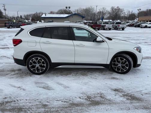 2021 BMW X1 xDrive28i