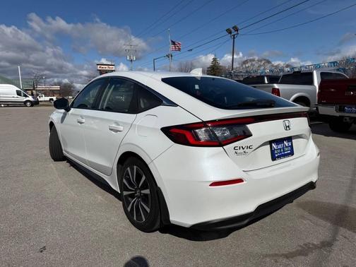 2022 Honda Civic EX-L