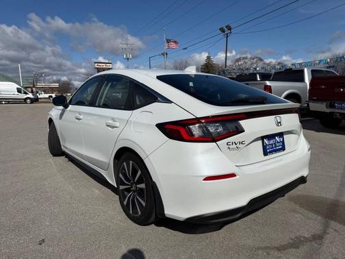 2022 Honda Civic EX-L