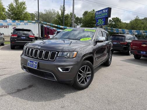 Granite Crystal Metallic Clearcoat 2019 Jeep Grand Cherokee Limited